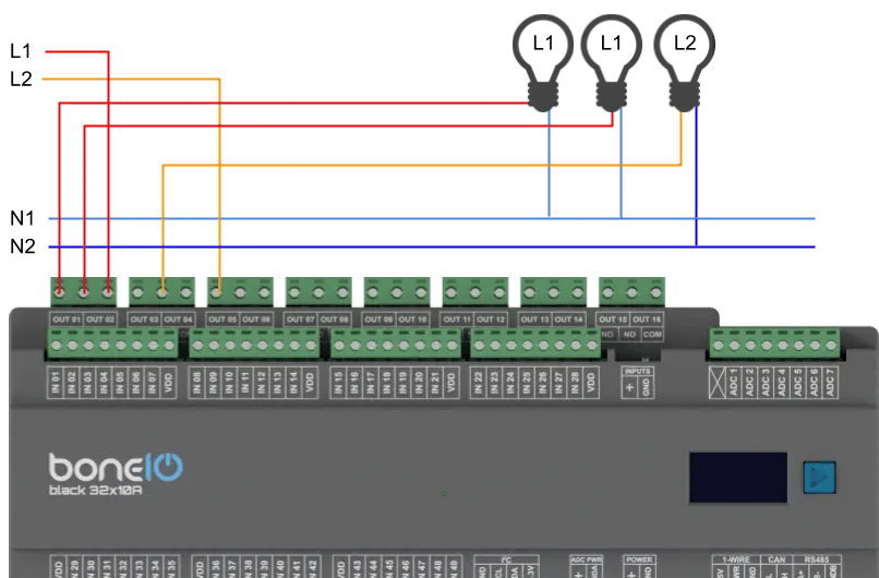Graphical diagram of connecting two circuits to a shared COM